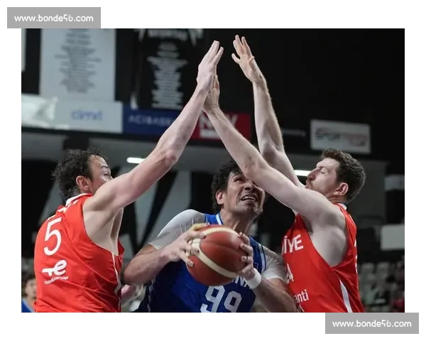 高清篮球赛事直播APP下载指南畅享实时精彩对决平台安全稳定观看体验 - 副本 (36) - 副本 - 副本 - 副本 - 副本